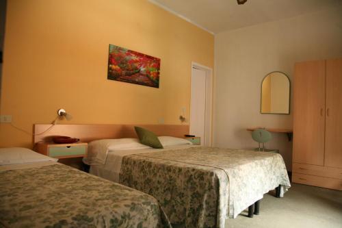 Giovanna Hotel 3*