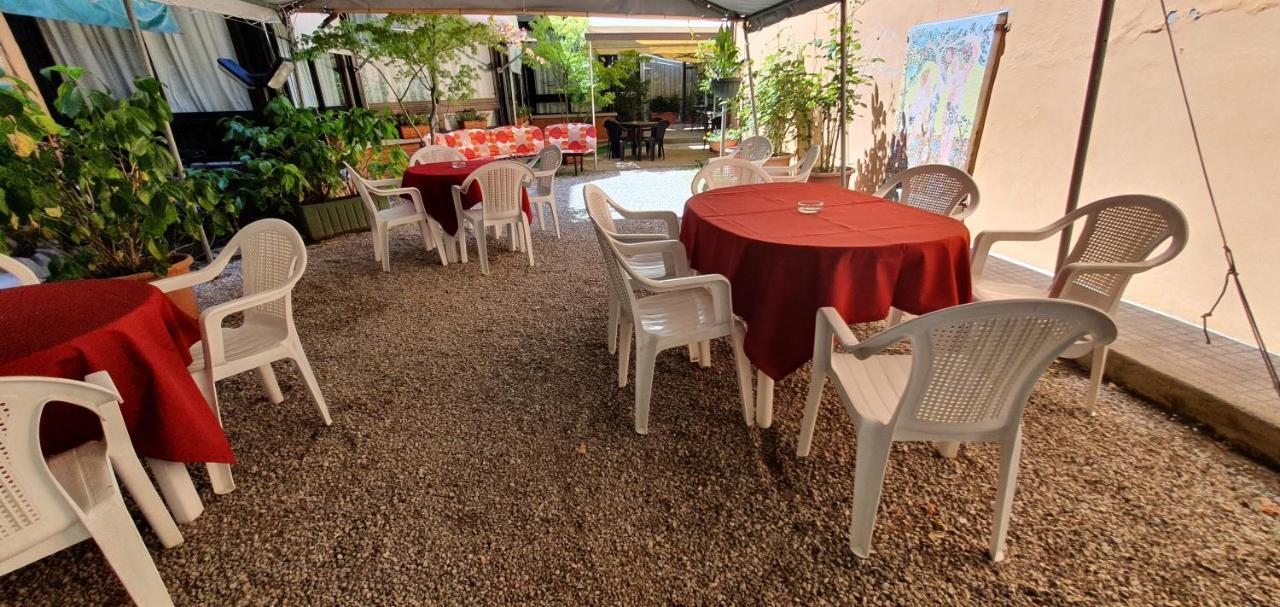 Giovanna Hotel